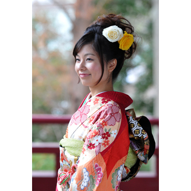 お寺の境内にてロケ撮影